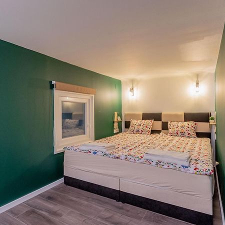 Full Equipment Designed Apartment In The Heart Of Budapest For 4 People Buitenkant foto