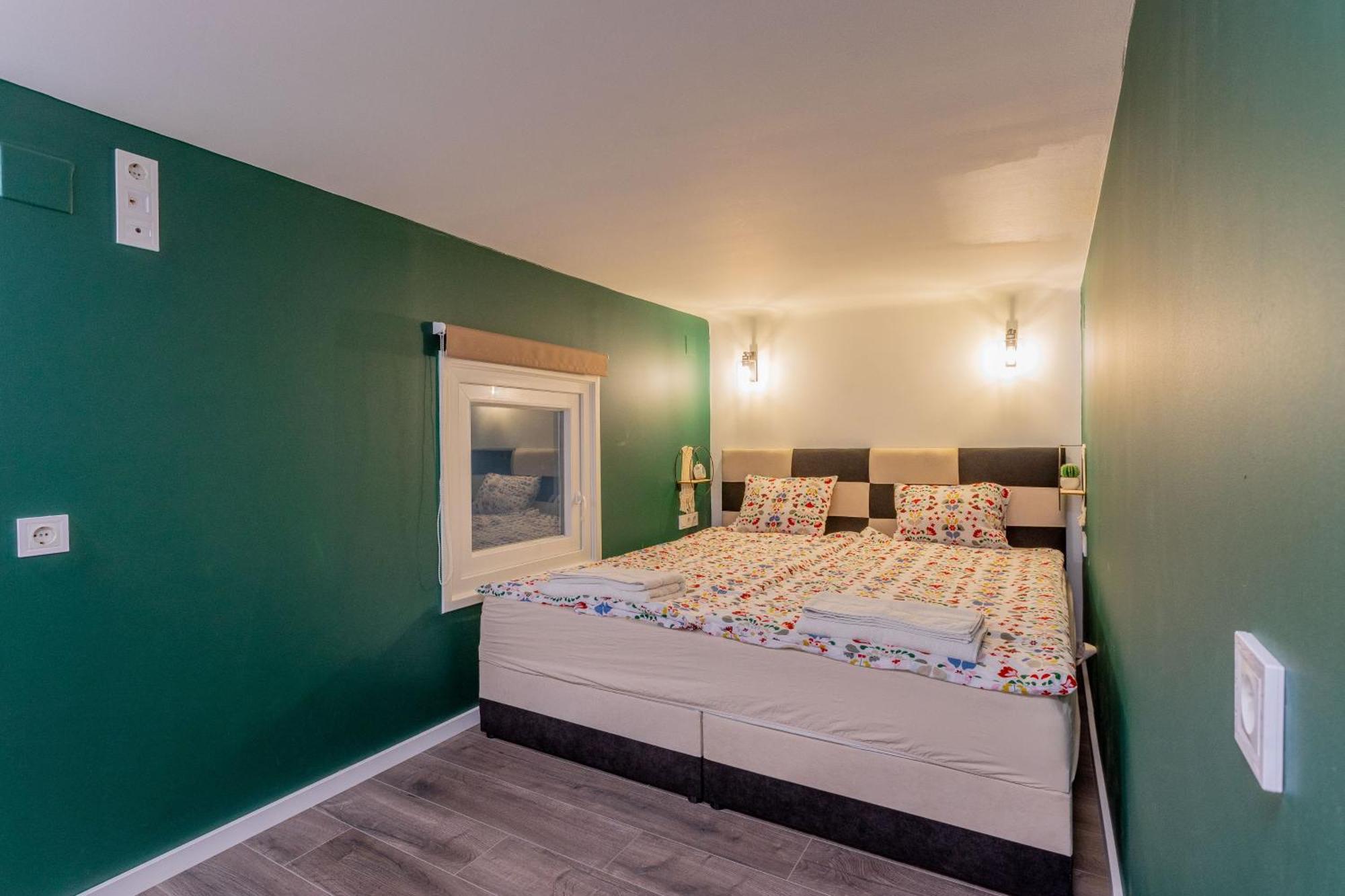 Full Equipment Designed Apartment In The Heart Of Budapest For 4 People Buitenkant foto