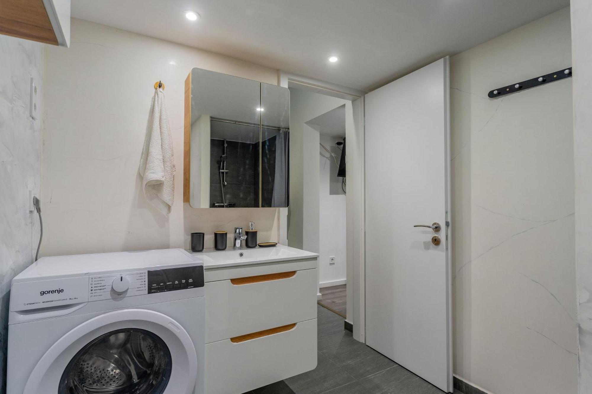 Full Equipment Designed Apartment In The Heart Of Budapest For 4 People Buitenkant foto