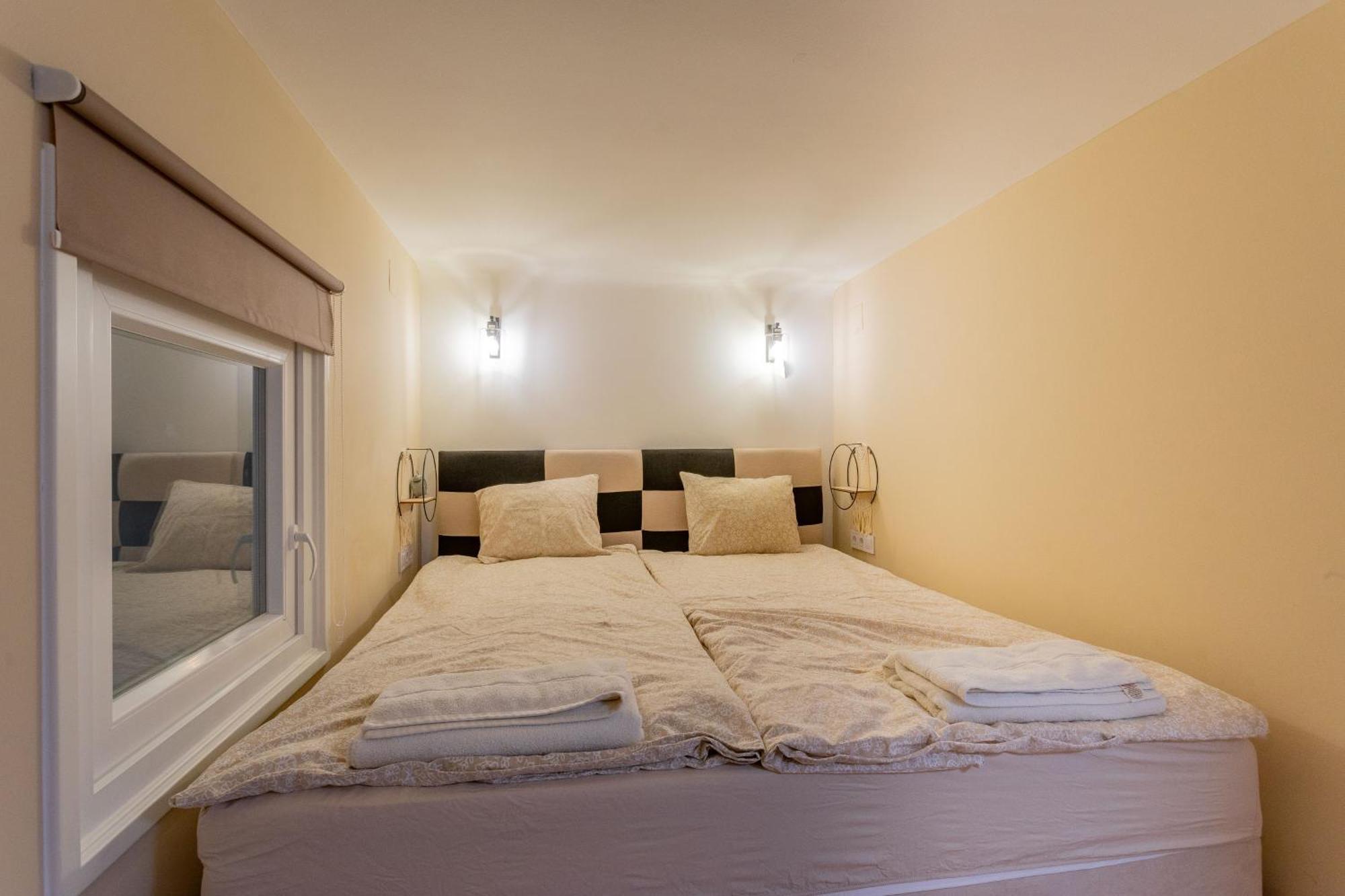 Full Equipment Designed Apartment In The Heart Of Budapest For 4 People Buitenkant foto