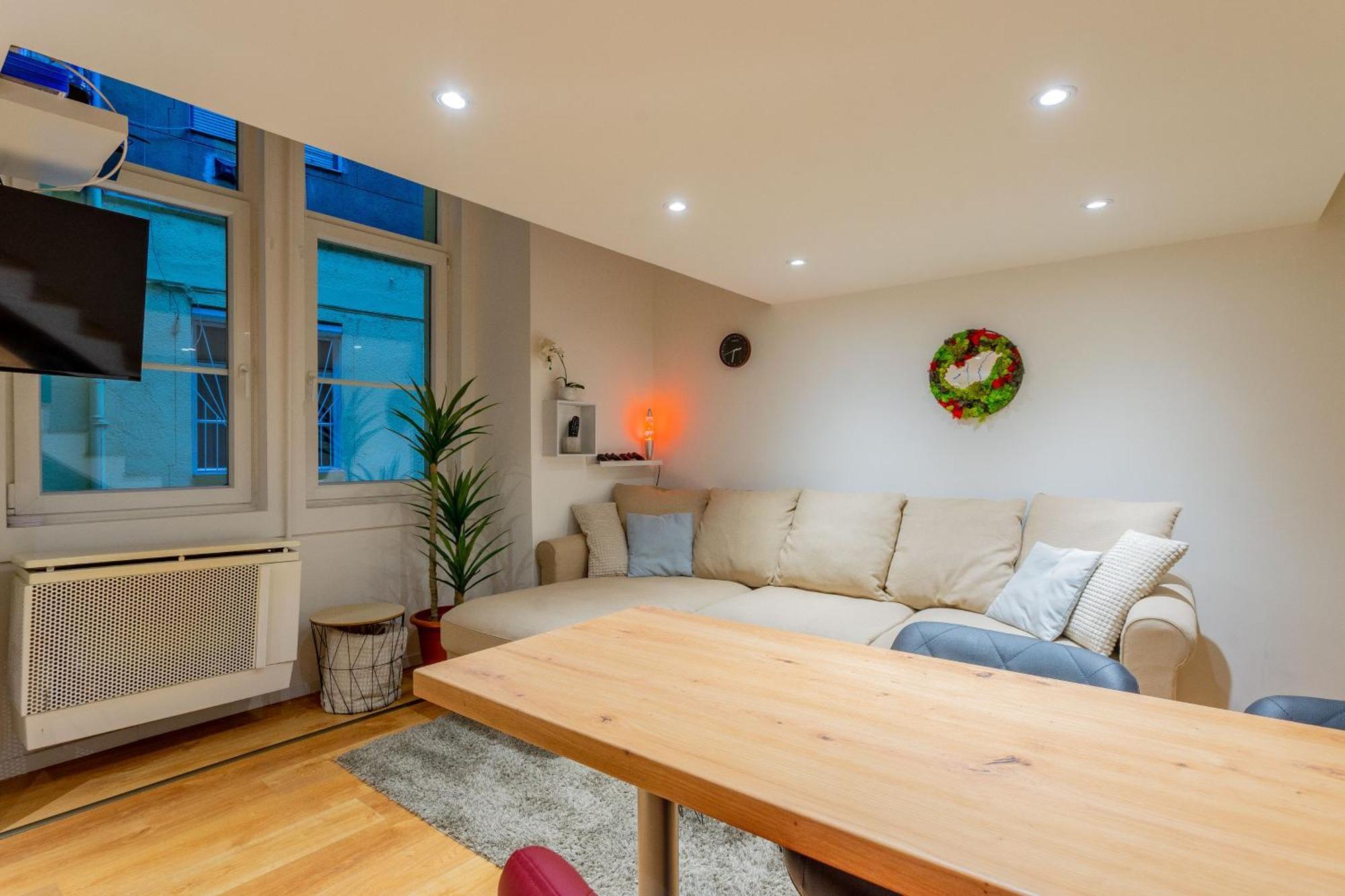Full Equipment Designed Apartment In The Heart Of Budapest For 4 People Buitenkant foto